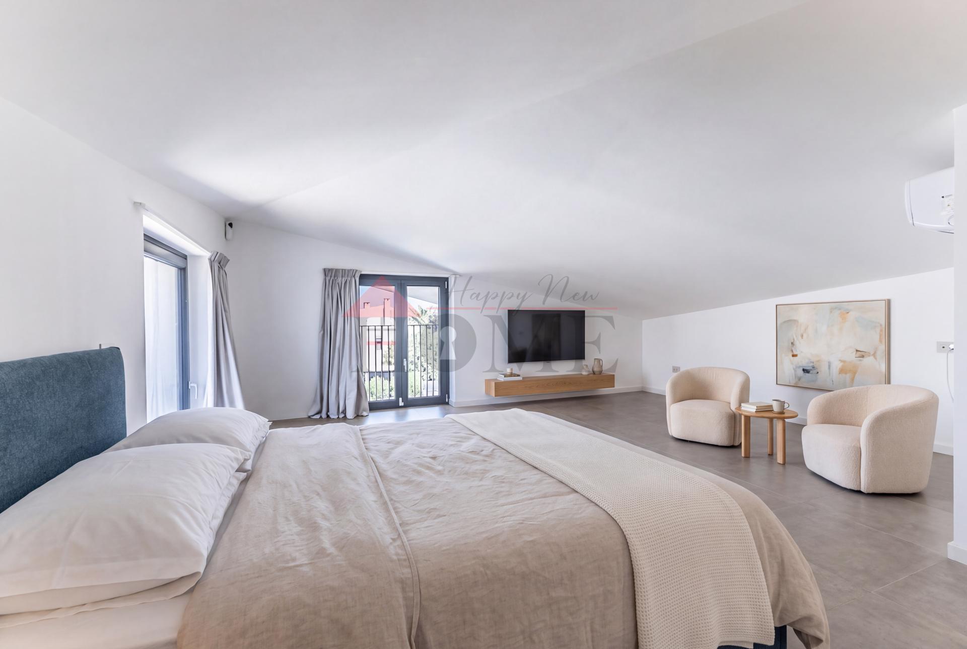 FREGENE – PRESTIGIOSA VILLA DI NUOVA COSTRUZIONE CON PISCINA • VISTA MARE • CLASSE A4 RIF. V/100