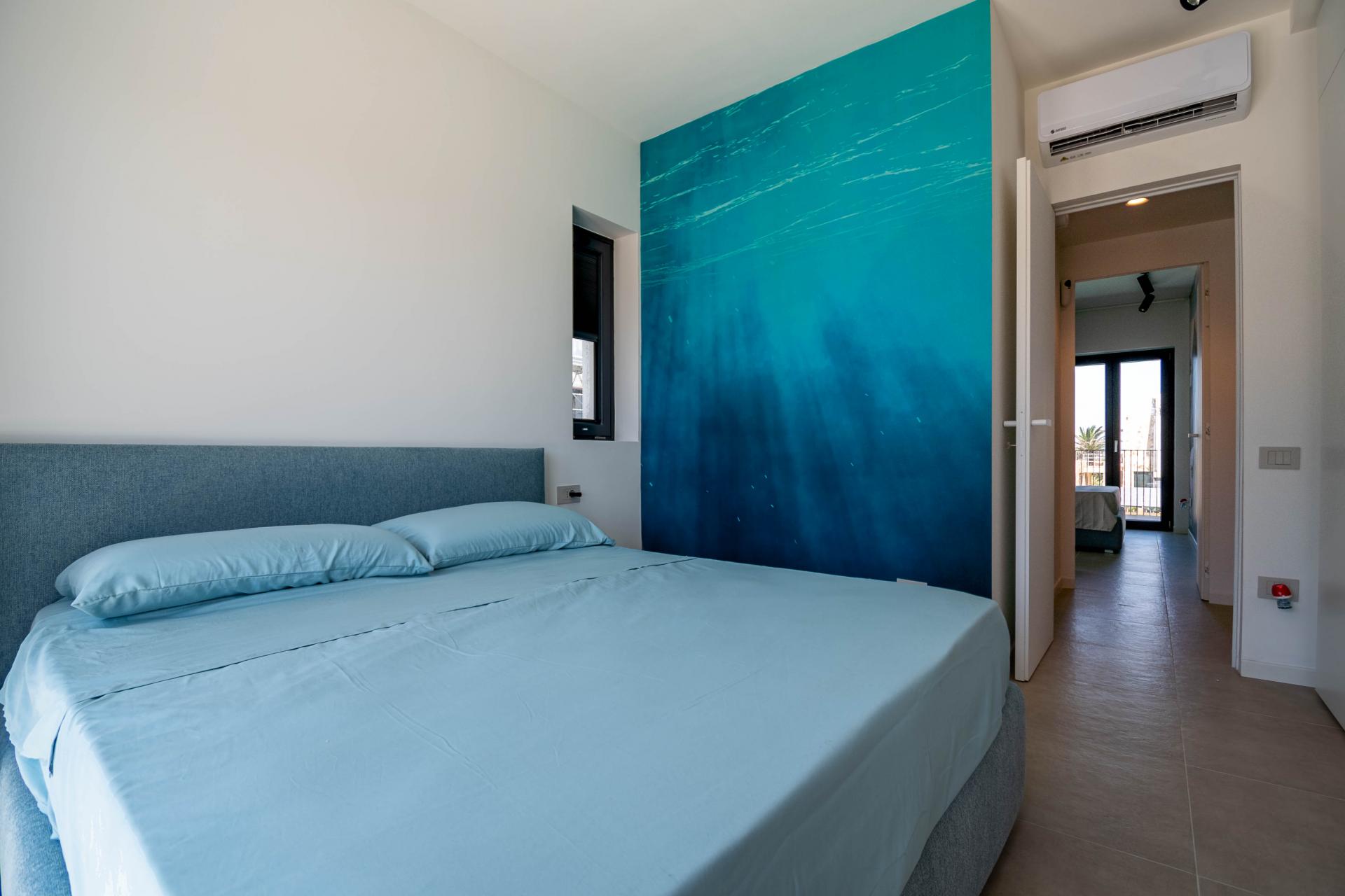 FREGENE – PRESTIGIOSA VILLA DI NUOVA COSTRUZIONE CON PISCINA • VISTA MARE • CLASSE A4 RIF. V/100