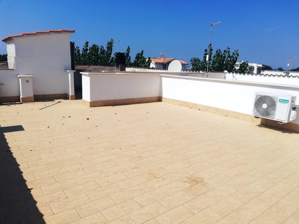 FREGENE GRAZIOSO BILOCALE 1° PIANO CON TERRAZZO - RIF. A/18-