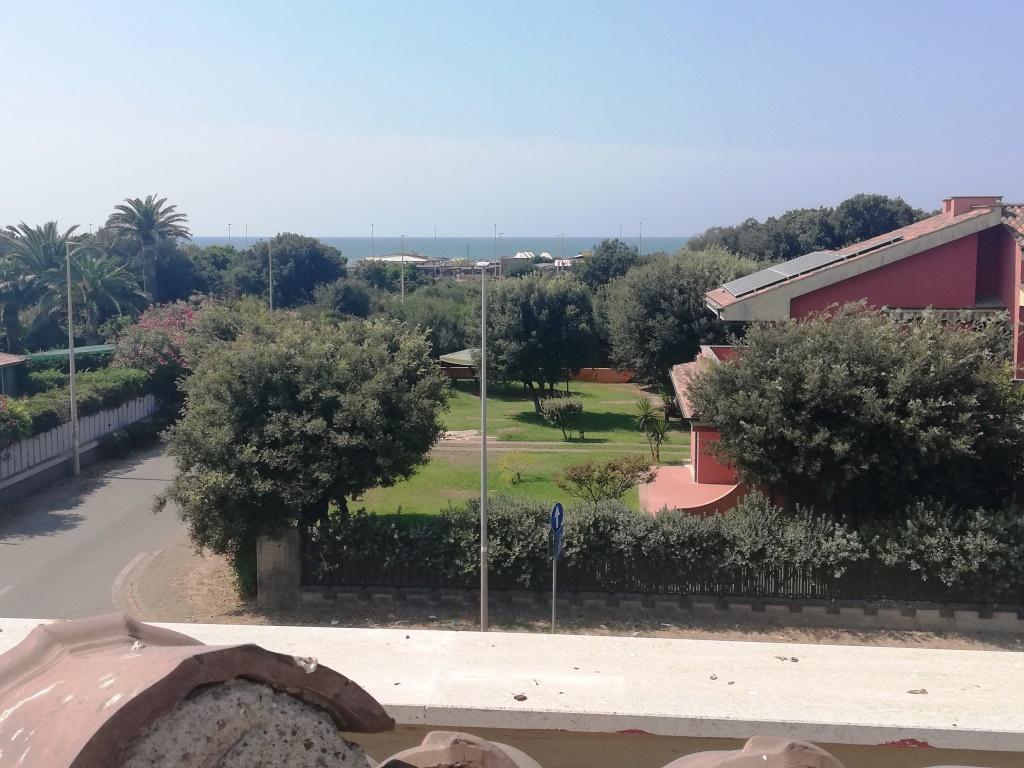 FREGENE GRAZIOSO BILOCALE 1° PIANO CON TERRAZZO - RIF. A/18-